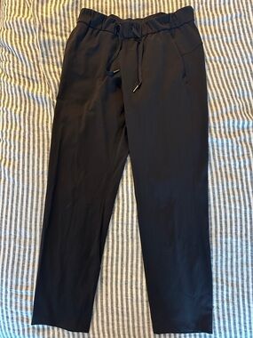 Lululemon Women’s Black Drawstring Casual Pants